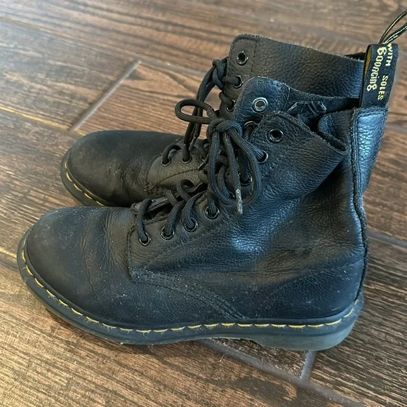 Doc marten - Picture 2 of 6